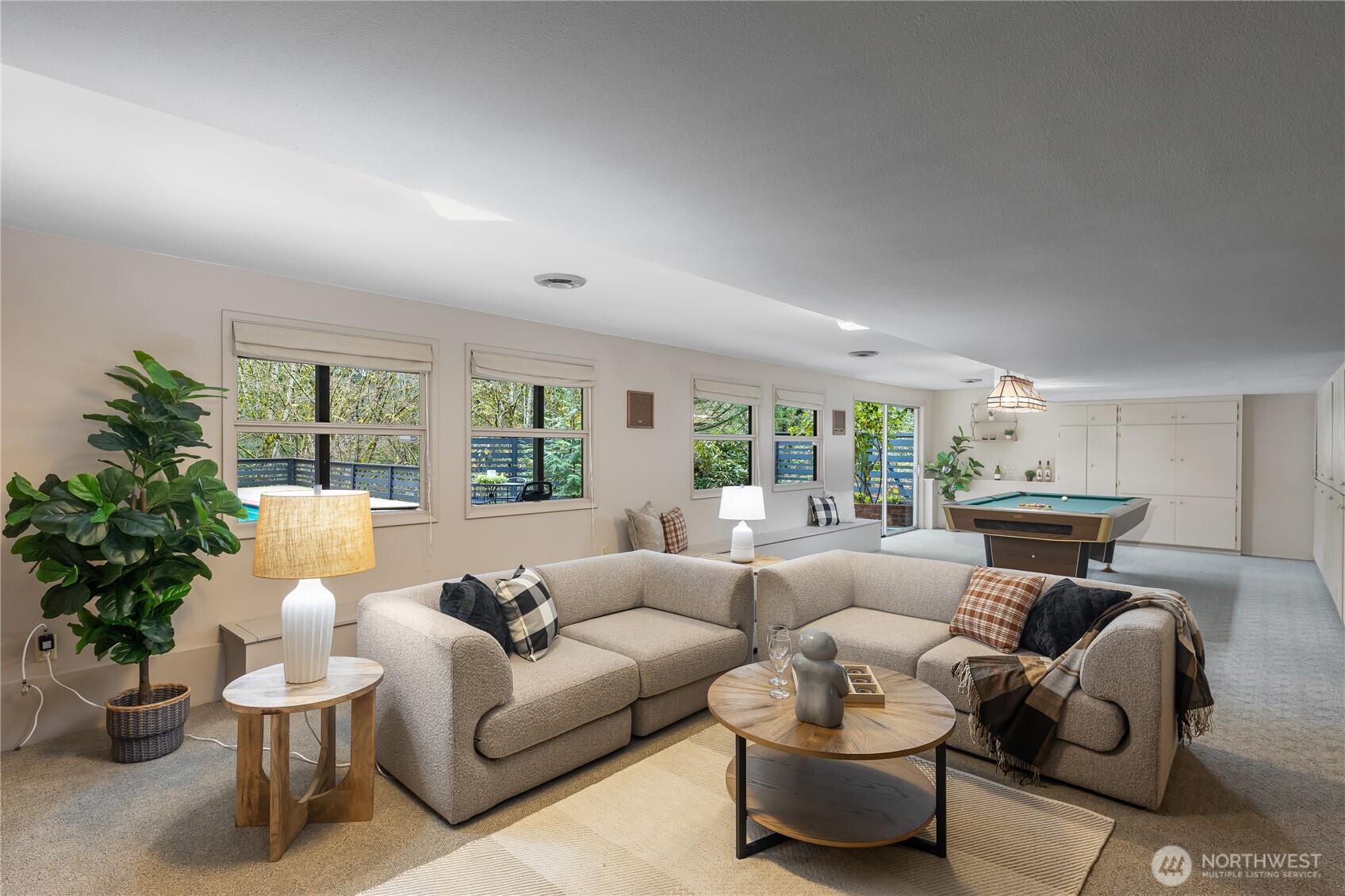 16521 NE 1st Place , Bellevue, WA 98008