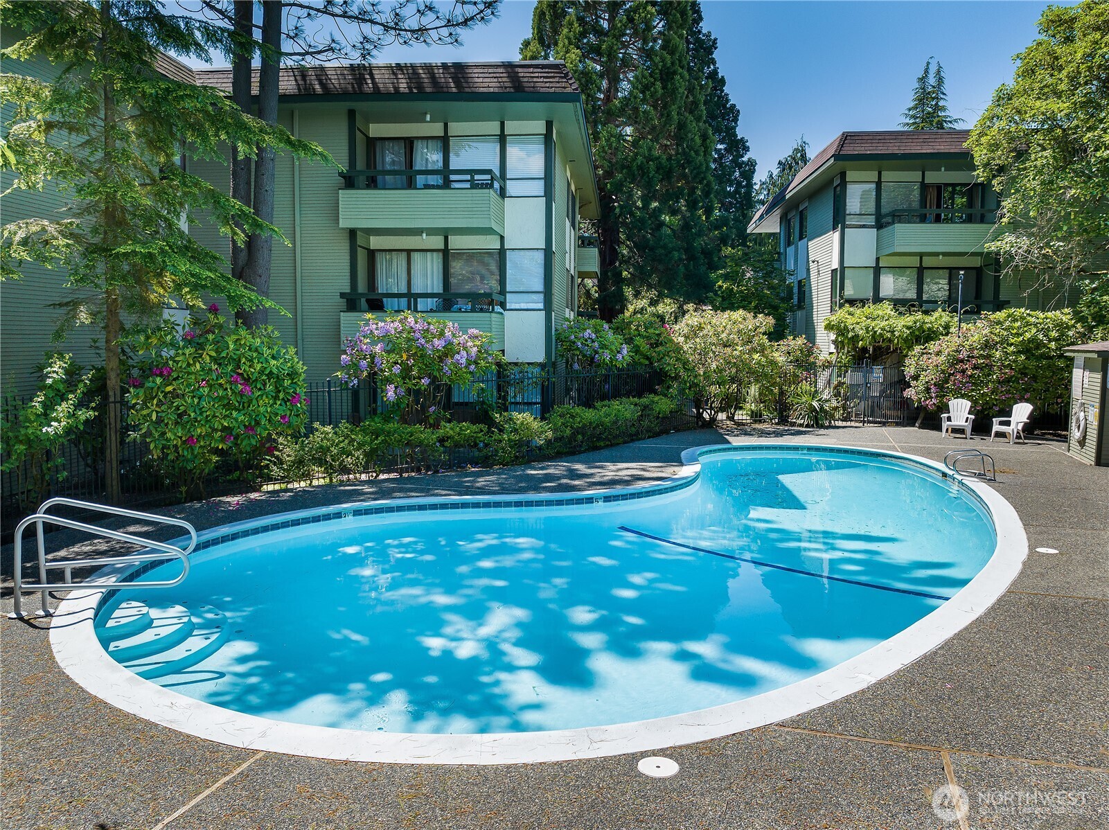 18906 8th Avenue NW #213, Shoreline, WA 98177