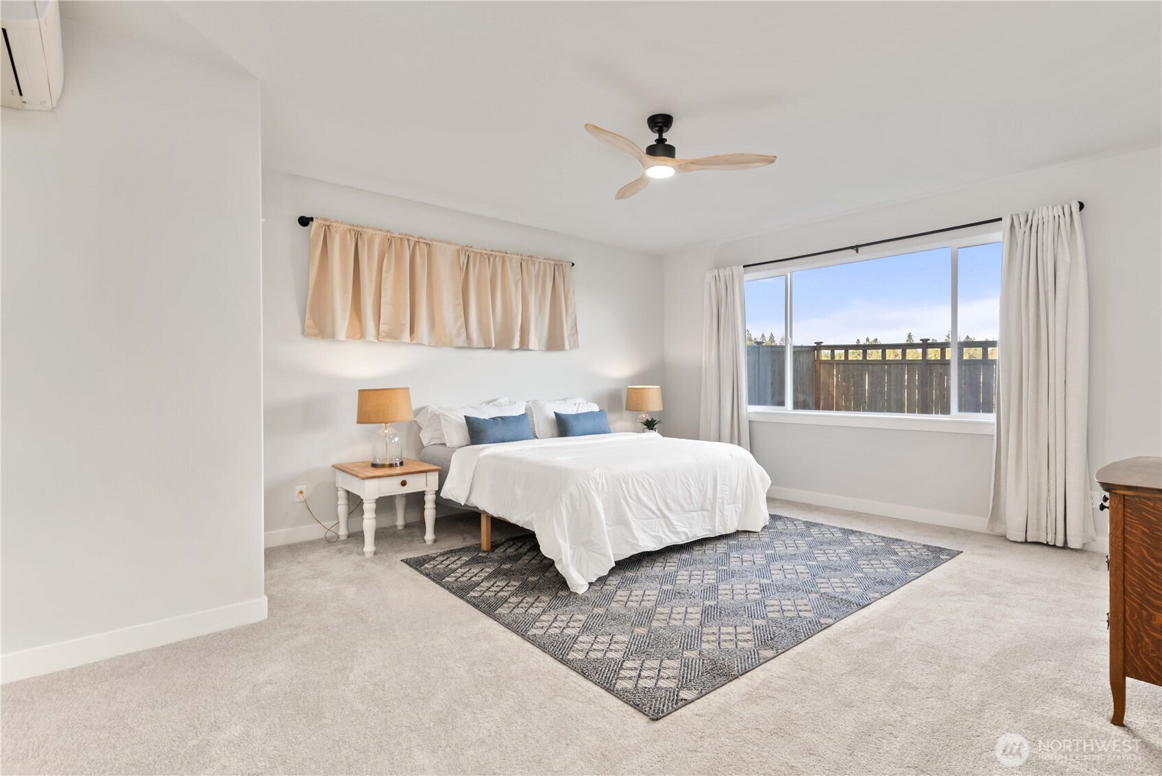 33473 Walnut Avenue SE, Black Diamond, WA 98010