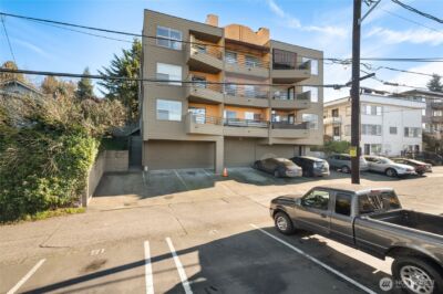 3425 14th Avenue W, Seattle, WA 98119 - Photo 6