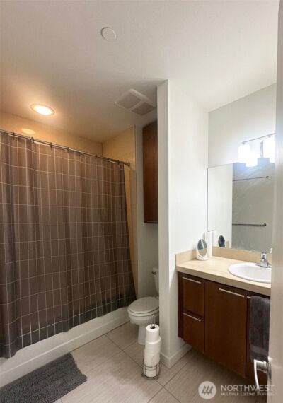 1214 N Northgate Way , Seattle, WA 98133 - Photo 10