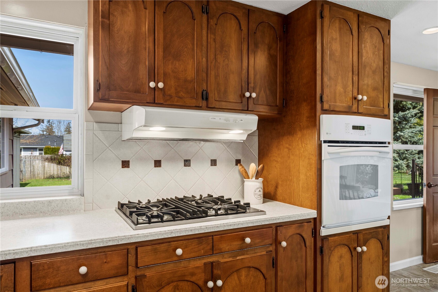 8605 Haviland Avenue SW, Lakewood, WA 98498