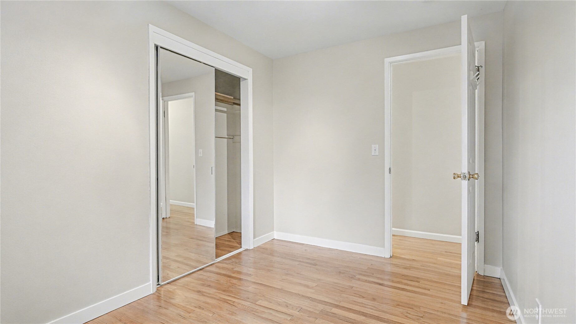 6201 Island Crest Way , Mercer Island, WA 98040