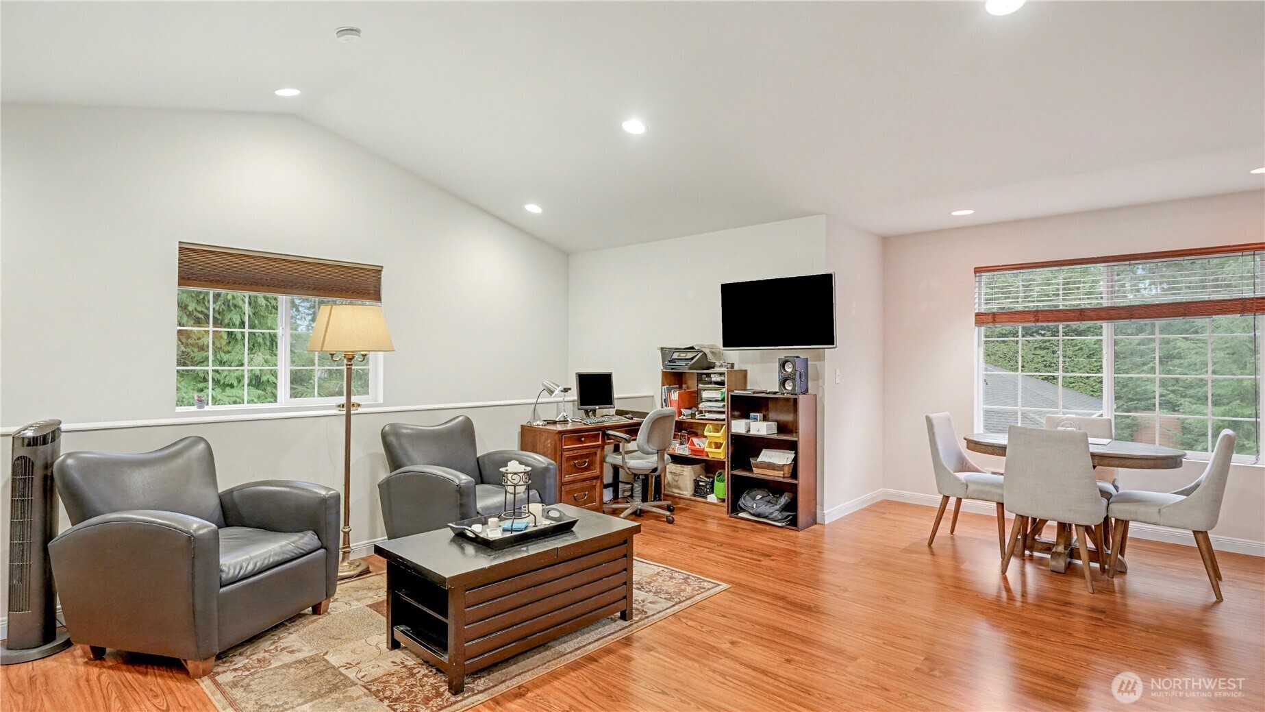 6201 Island Crest Way , Mercer Island, WA 98040