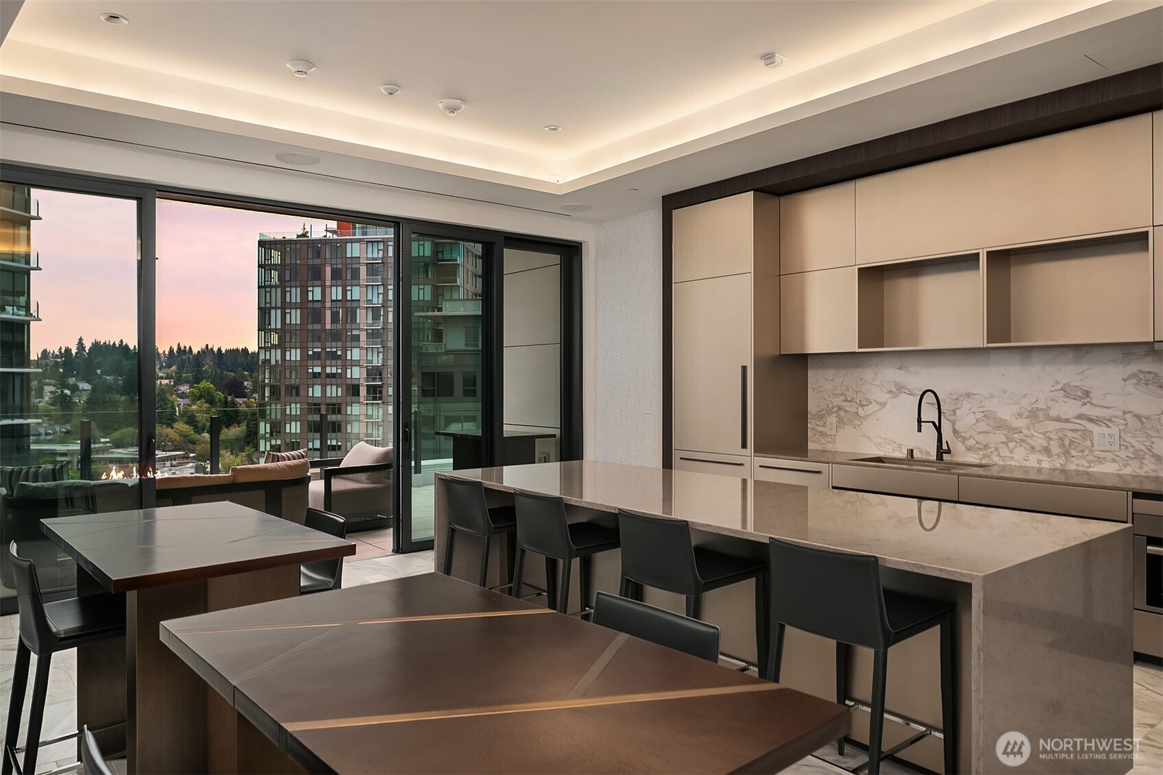 838 Avenue Square NE #1207, Bellevue, WA 98004