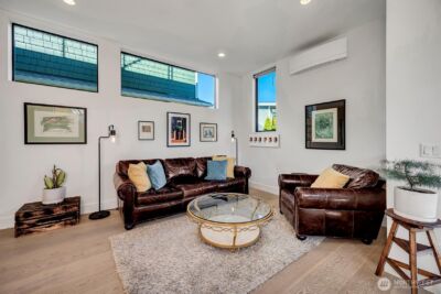 2660 9th Avenue W, Seattle, WA 98119-2218 - Photo 12