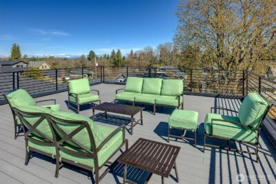 2660 9th Avenue W, Seattle, WA 98119-2218 - Photo 35