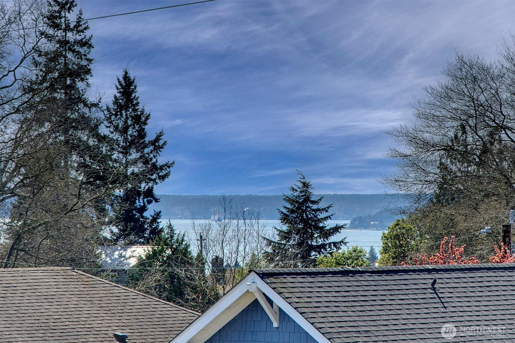 2660 9th Avenue W, Seattle, WA 98119-2218