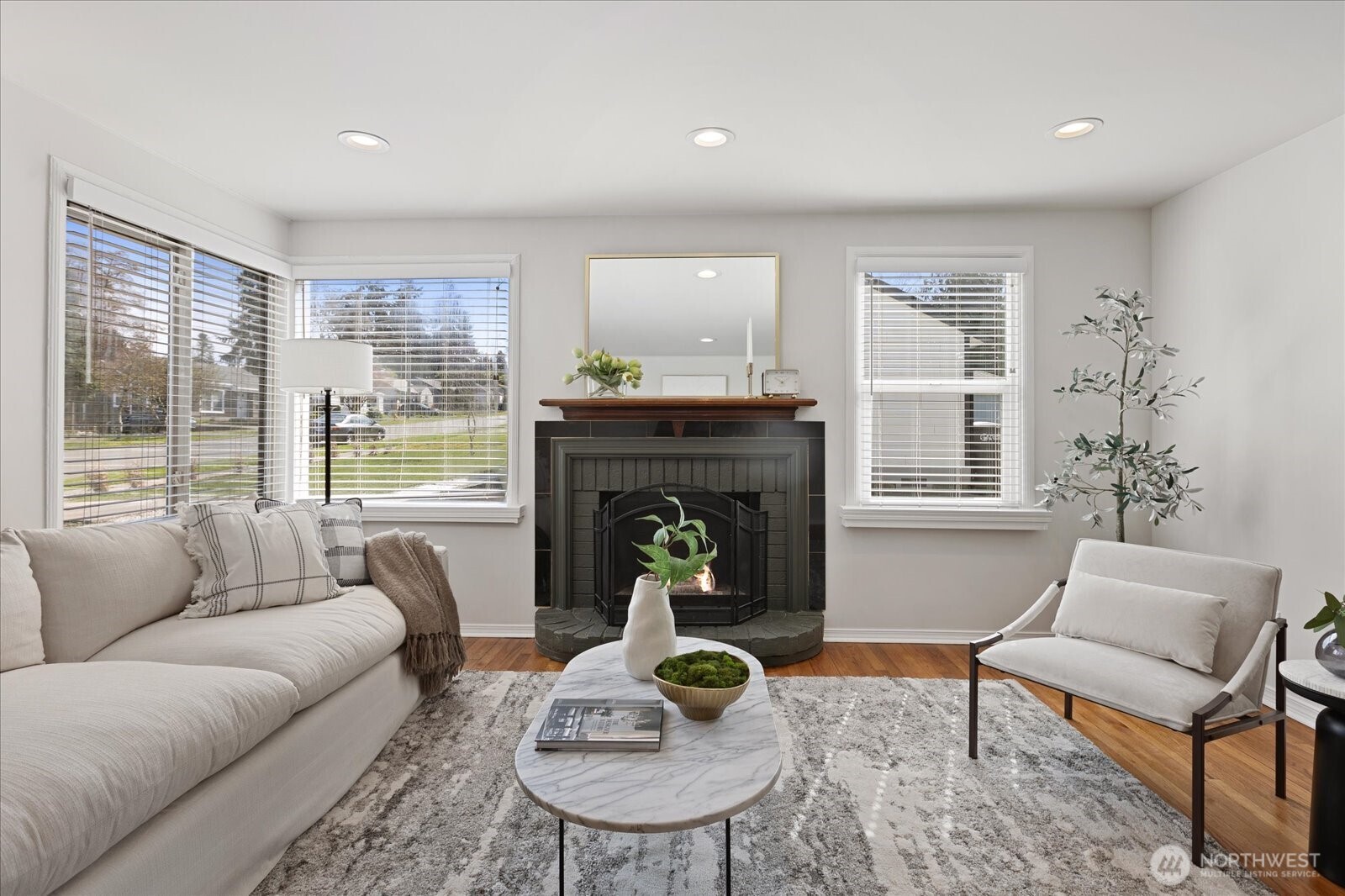 12845 7th Avenue S, Burien, WA 98168