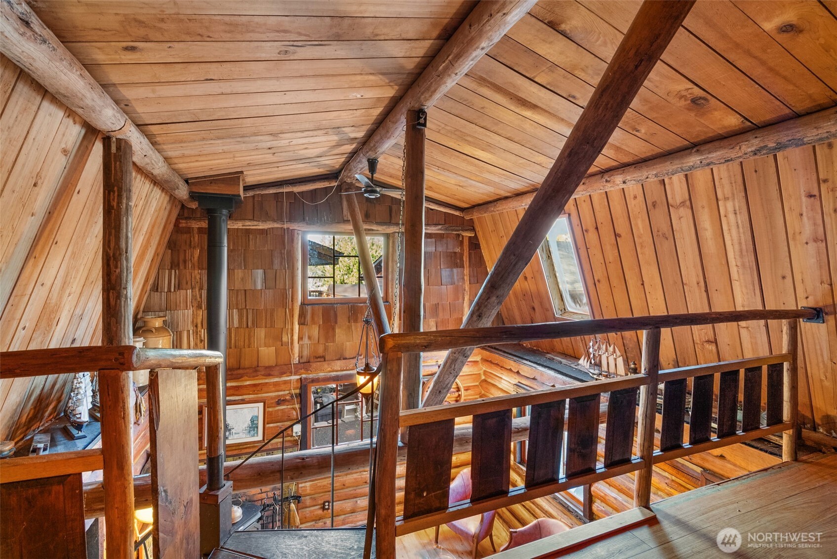 9905 Mariner Drive NW, Olympia, WA 98502