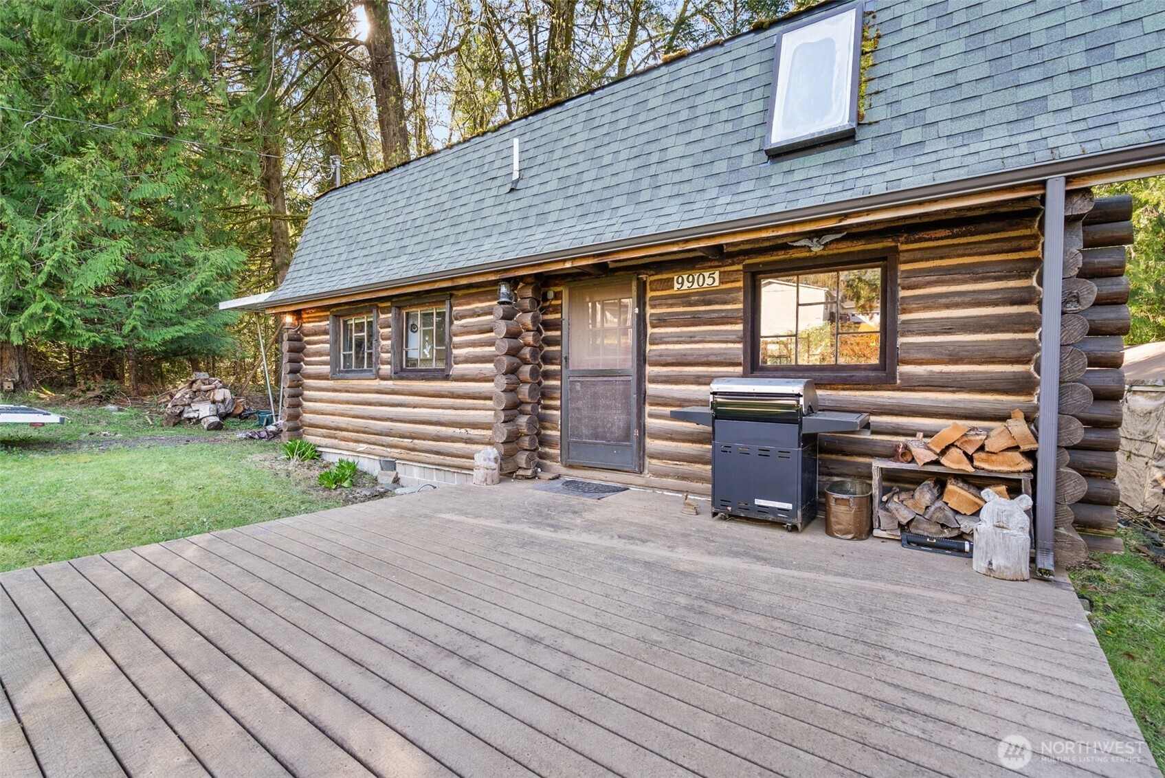 9905 Mariner Drive NW, Olympia, WA 98502