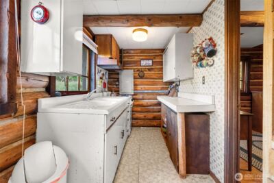 9905 Mariner Drive NW, Olympia, WA 98502 - Photo 8