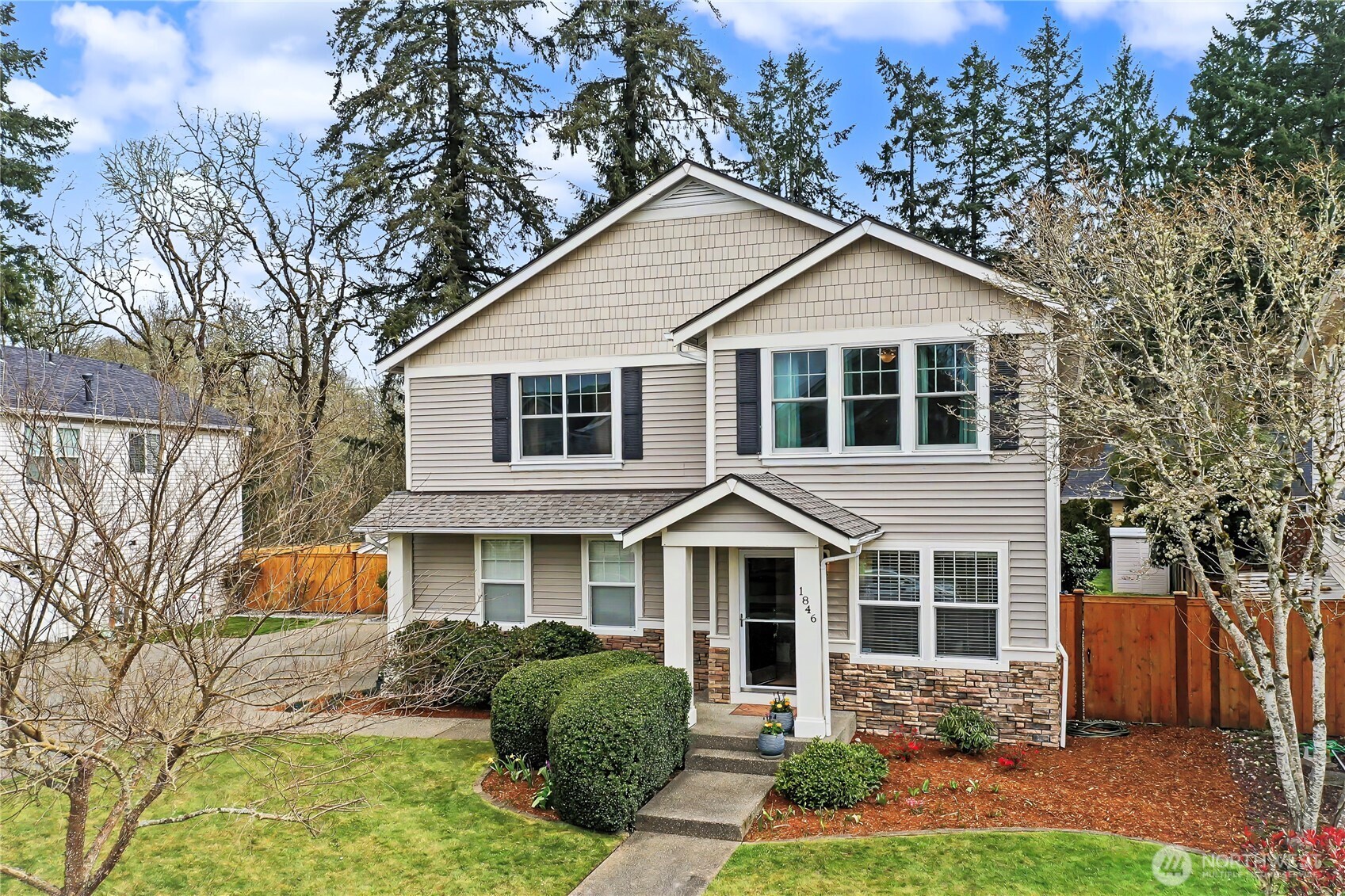 1846 Fisher Street , Dupont, WA 98327