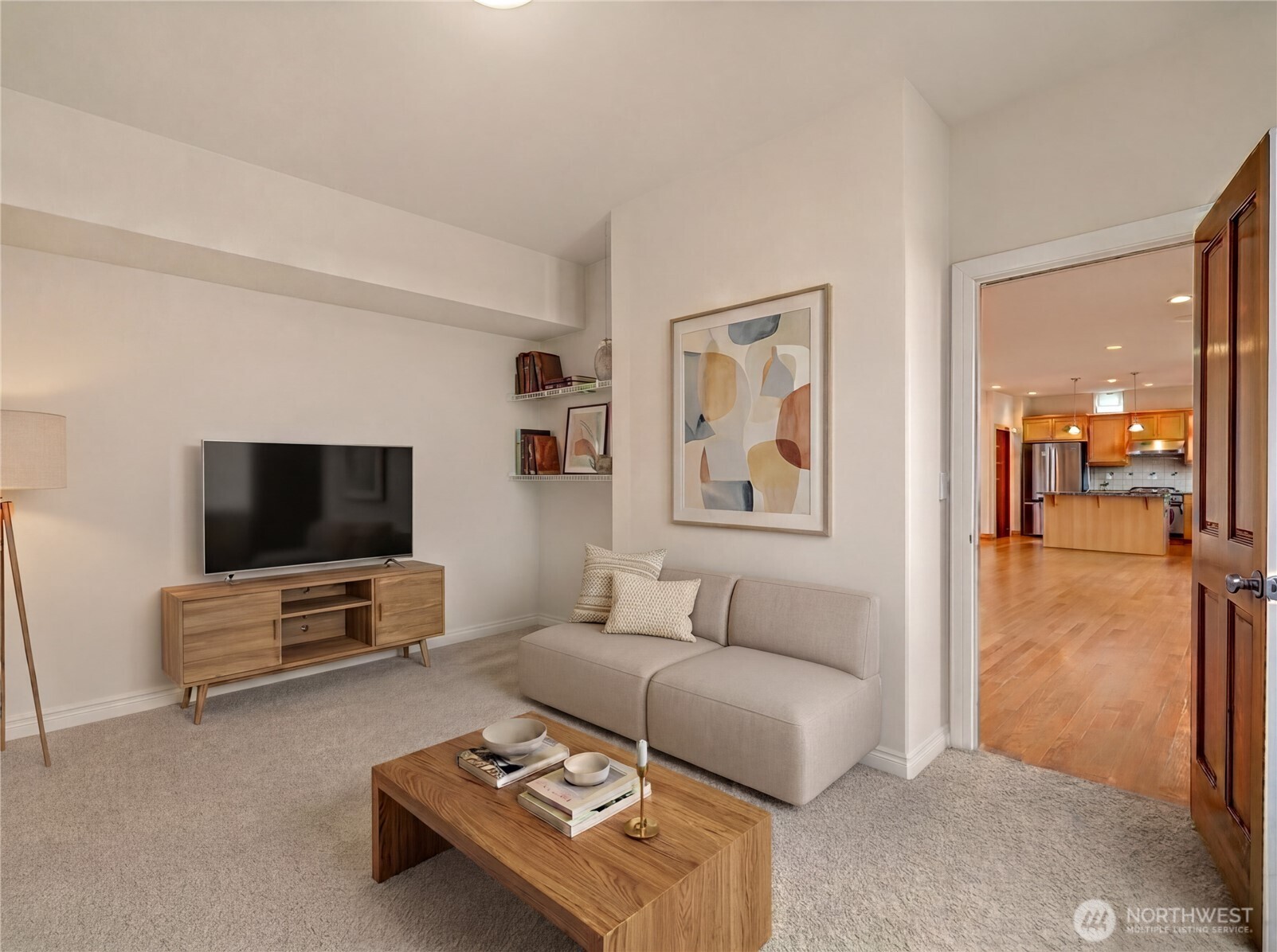 4610 NE 1st Ct , Renton, WA 98059-5243