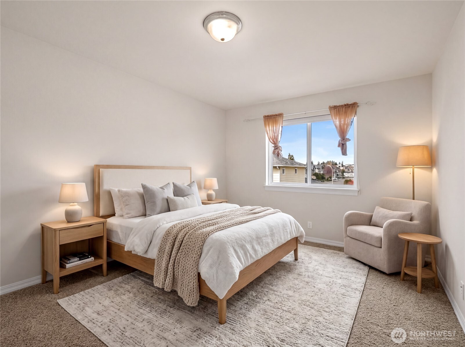 4610 NE 1st Ct , Renton, WA 98059-5243