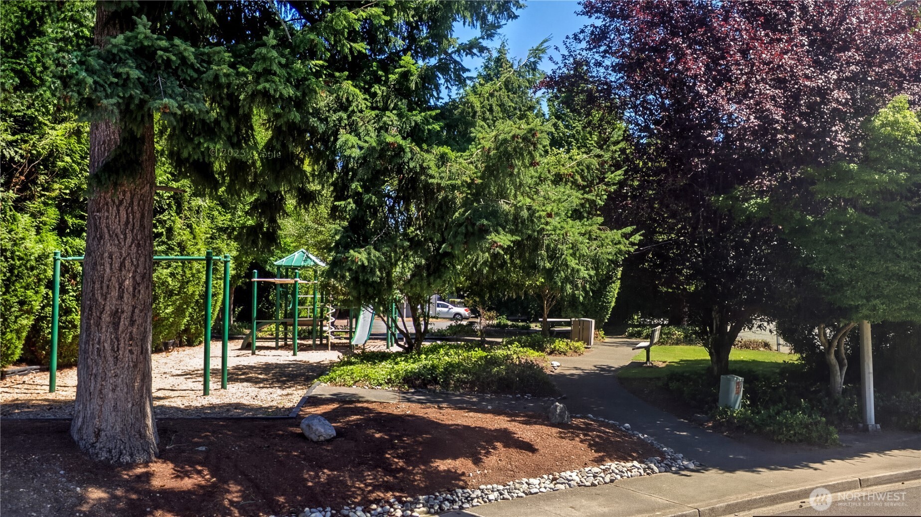 4610 NE 1st Ct , Renton, WA 98059-5243