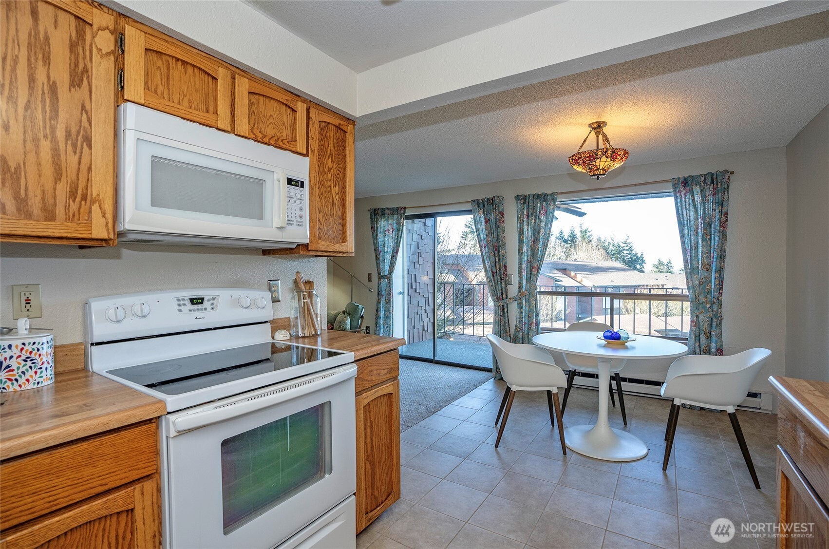 7317 N Skyview #L203, Tacoma, WA 98406