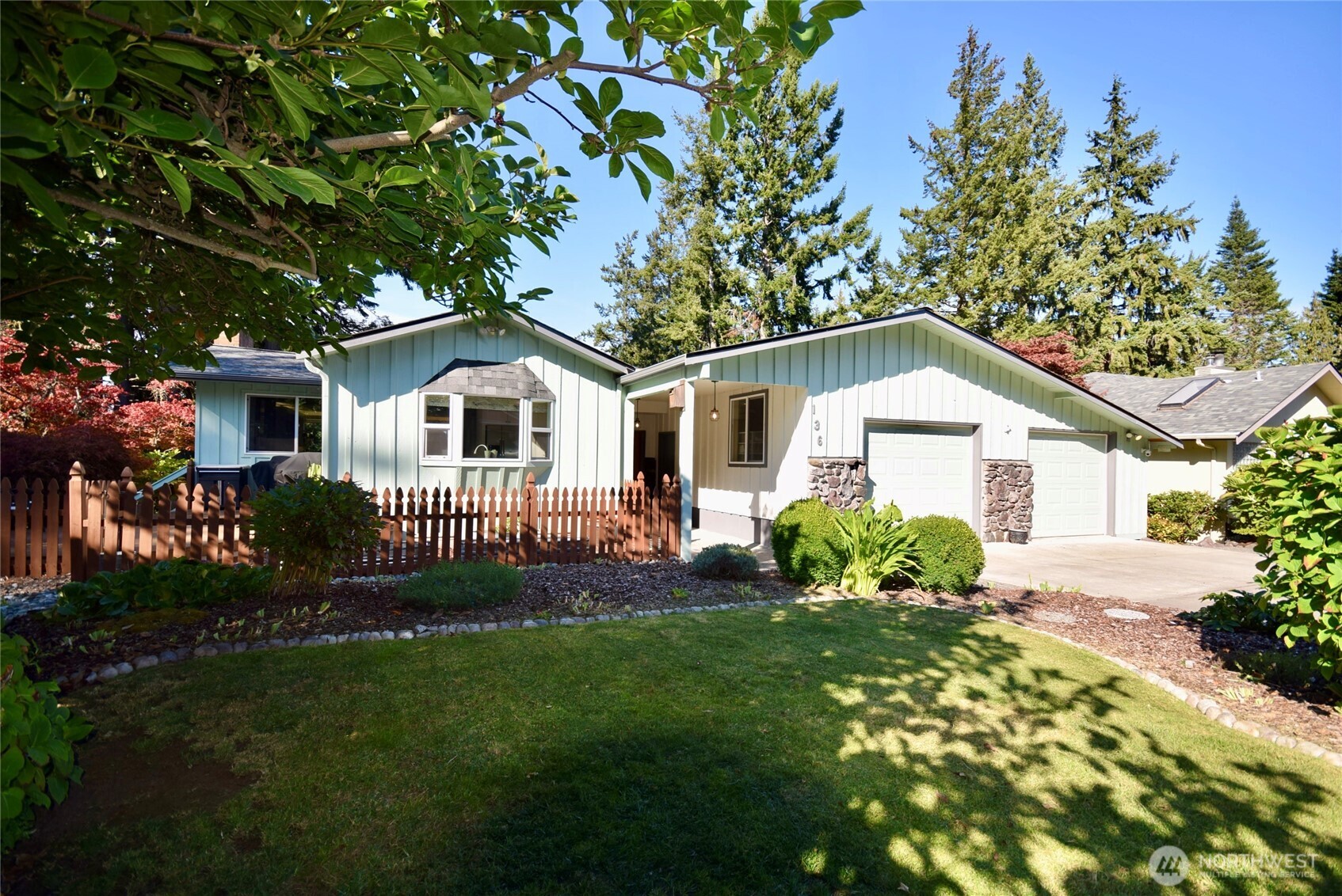 136 Sunset Place , Sequim, WA 98382