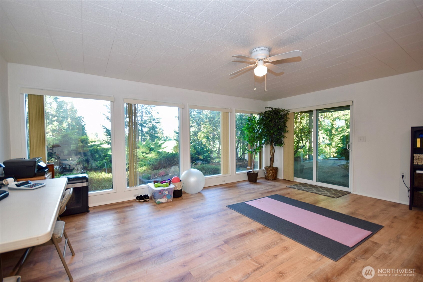 136 Sunset Place , Sequim, WA 98382