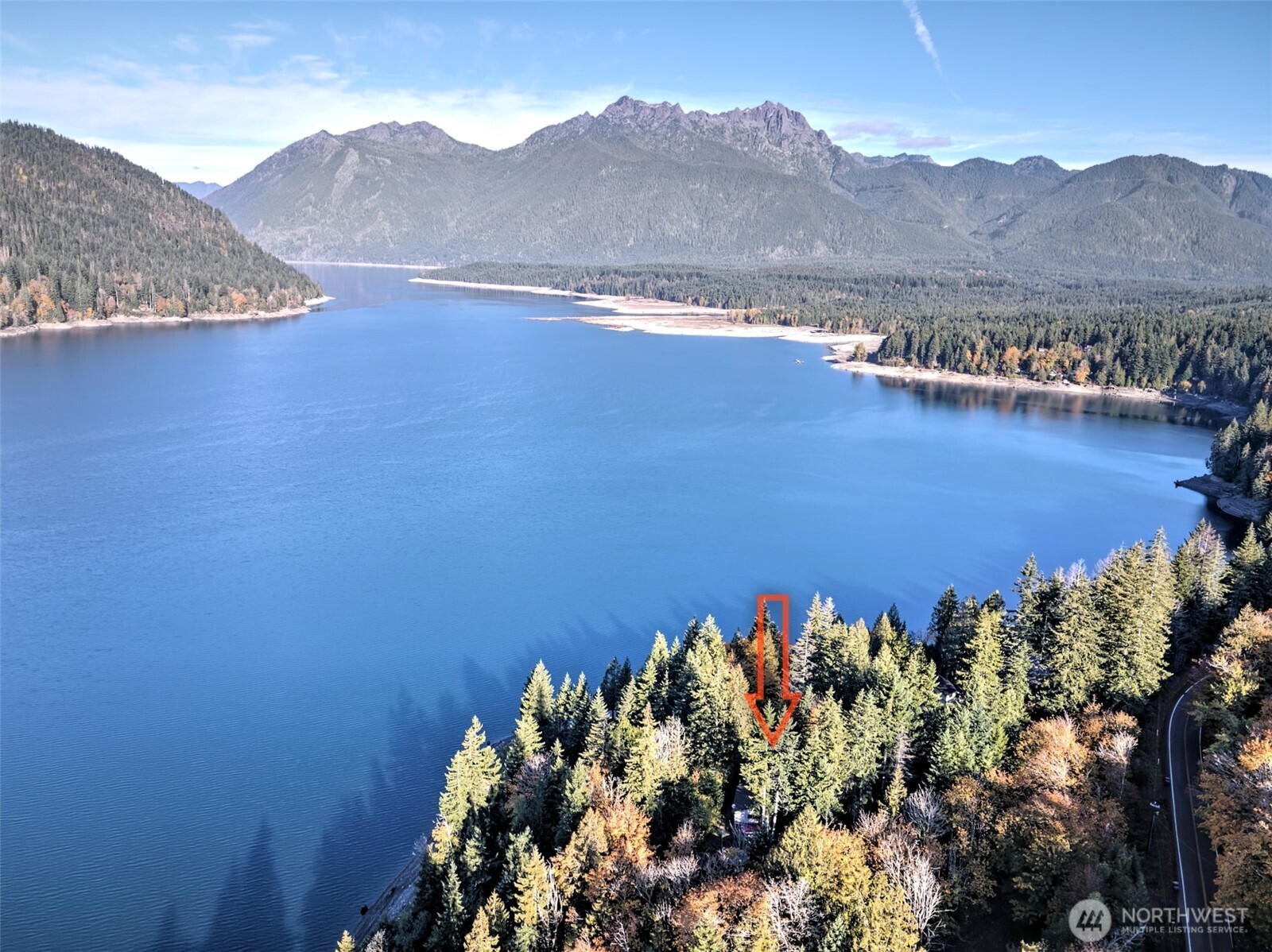 5791 N Lake Cushman Road , Hoodsport, WA 98548