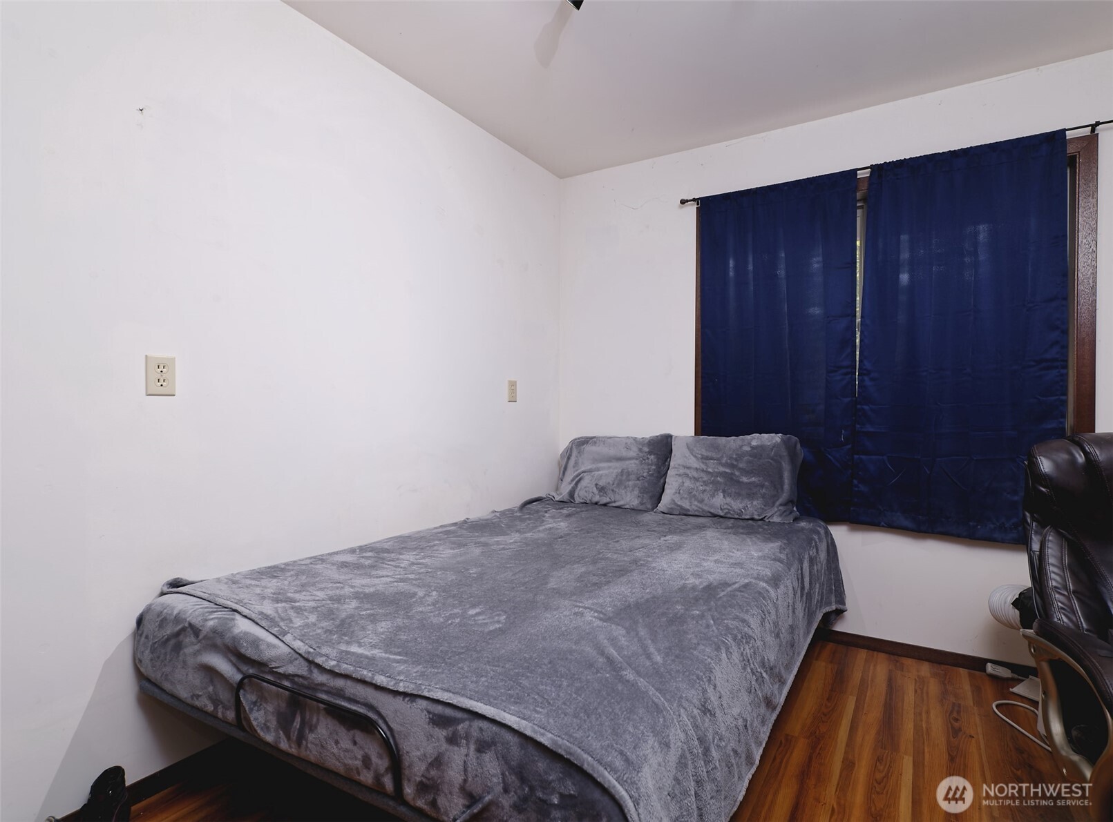 5791 N Lake Cushman Road , Hoodsport, WA 98548