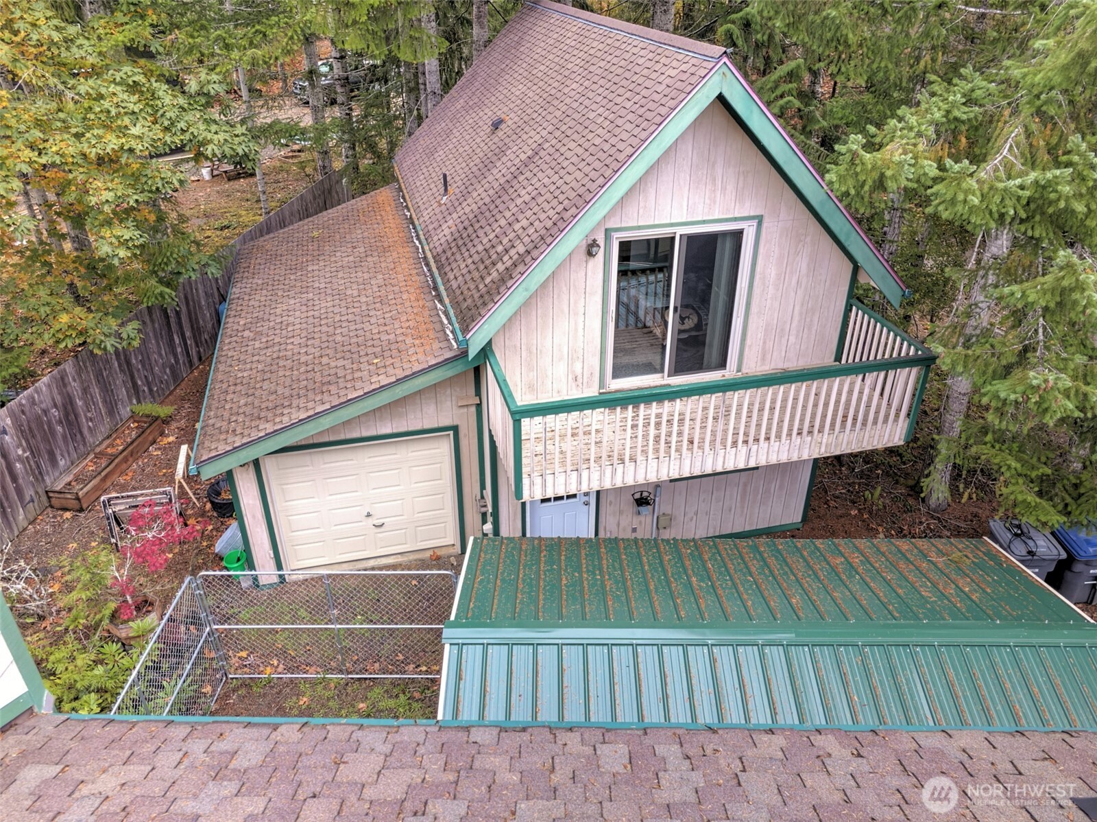 5791 N Lake Cushman Road , Hoodsport, WA 98548