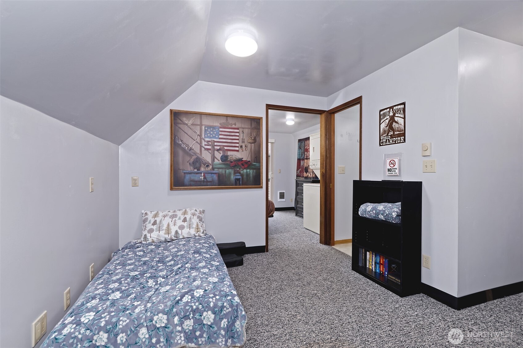 5791 N Lake Cushman Road , Hoodsport, WA 98548