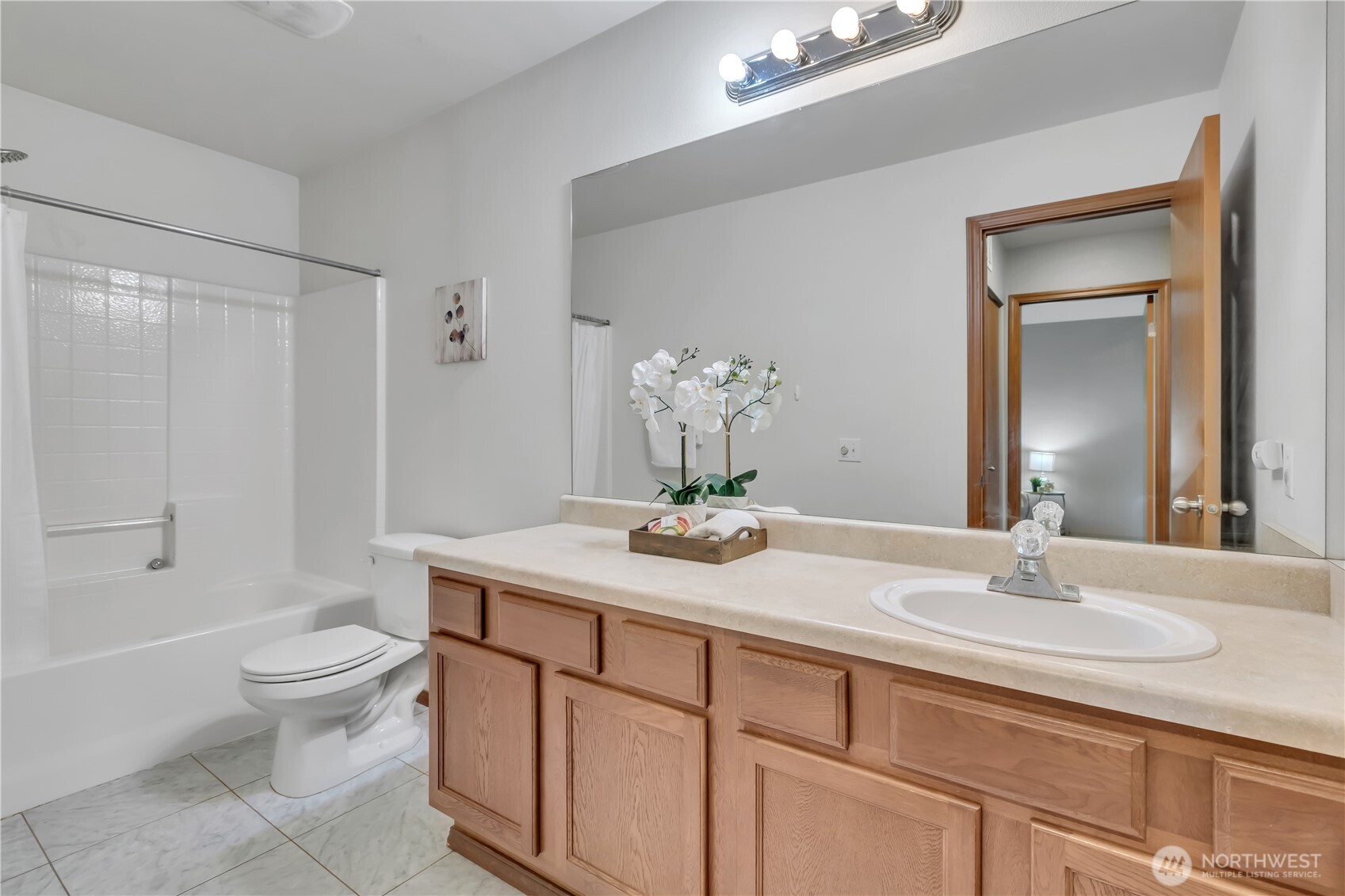 29749 216th Place SE, Kent, WA 98042