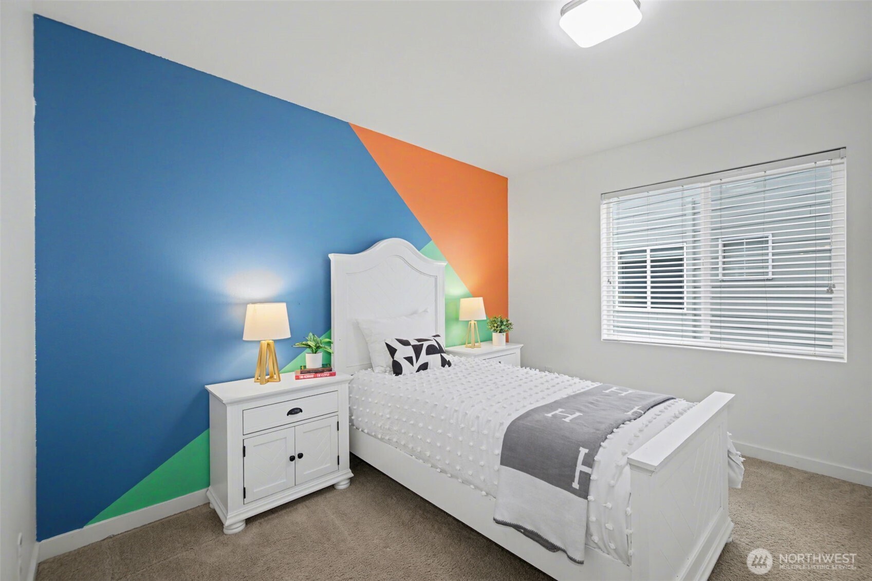 34117 SE Ash Street , Snoqualmie, WA 98065