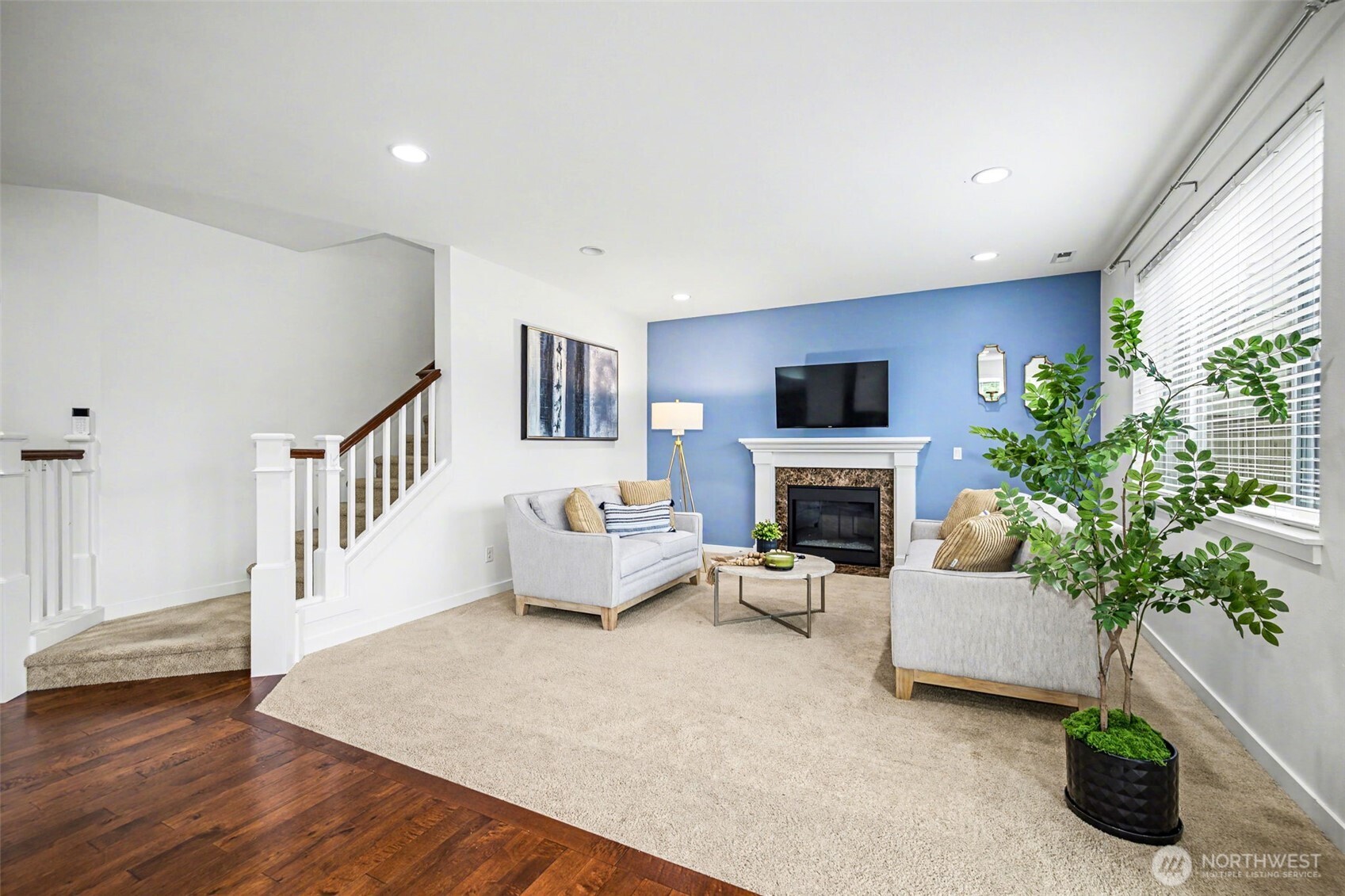 34117 SE Ash Street , Snoqualmie, WA 98065