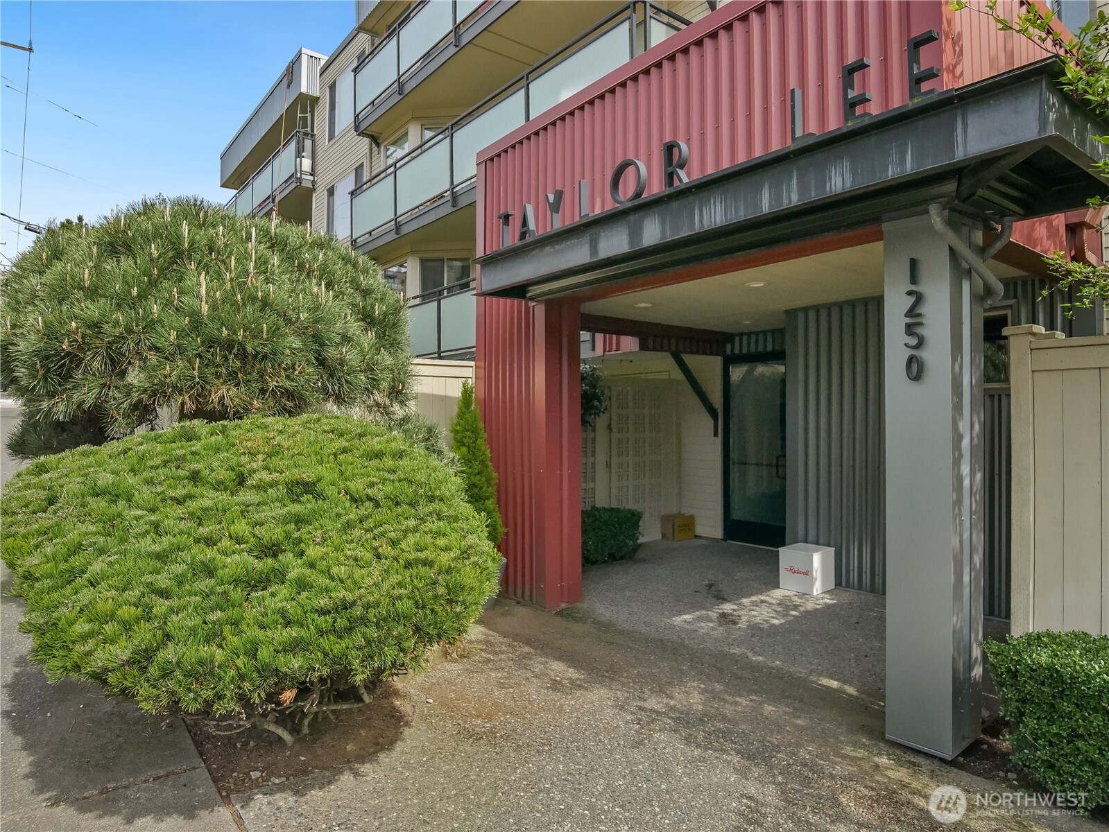 1250 Taylor Avenue N #105, Seattle, WA 98109