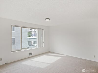 1250 Taylor Avenue N #105, Seattle, WA 98109 - Photo 12