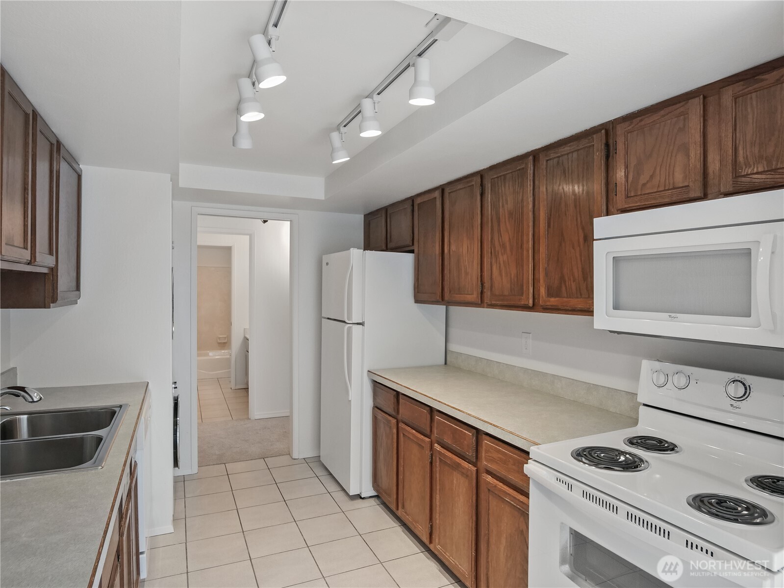 1250 Taylor Avenue N #105, Seattle, WA 98109