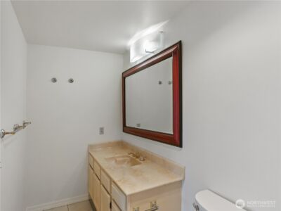 1250 Taylor Avenue N #105, Seattle, WA 98109 - Photo 20