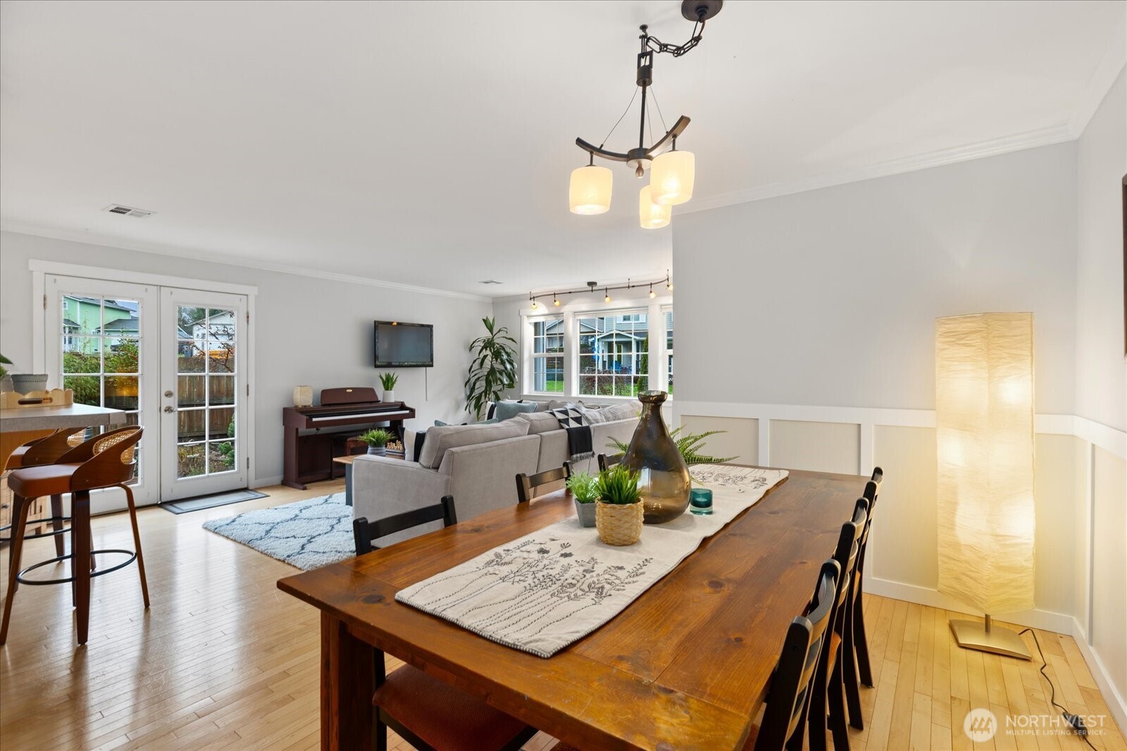 26376 Barrett Road NE, Kingston, WA 98346