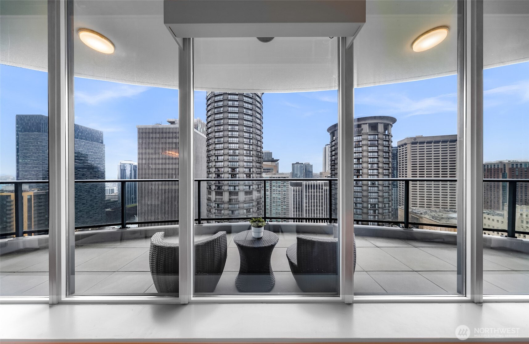 1920 4th Avenue #2605, Seattle, WA 98101