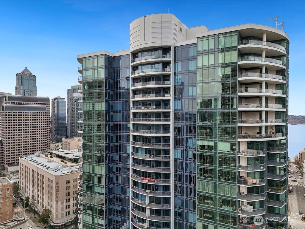 1920 4th Avenue #2605, Seattle, WA 98101