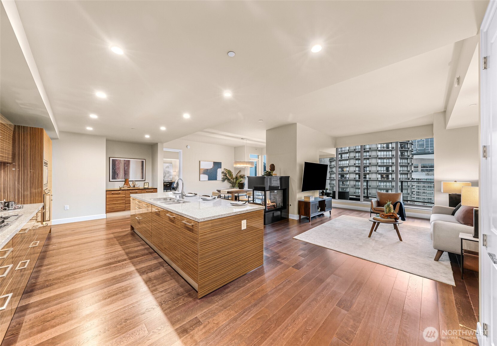 1920 4th Avenue #2605, Seattle, WA 98101