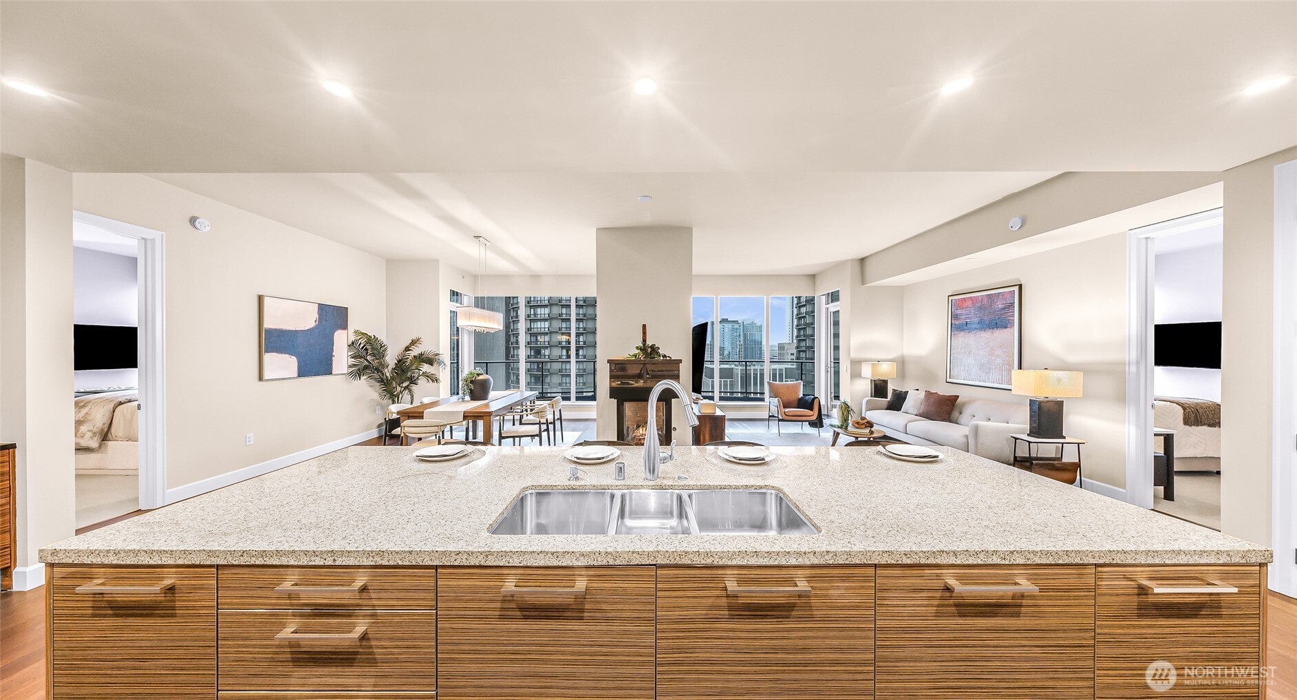 1920 4th Avenue #2605, Seattle, WA 98101