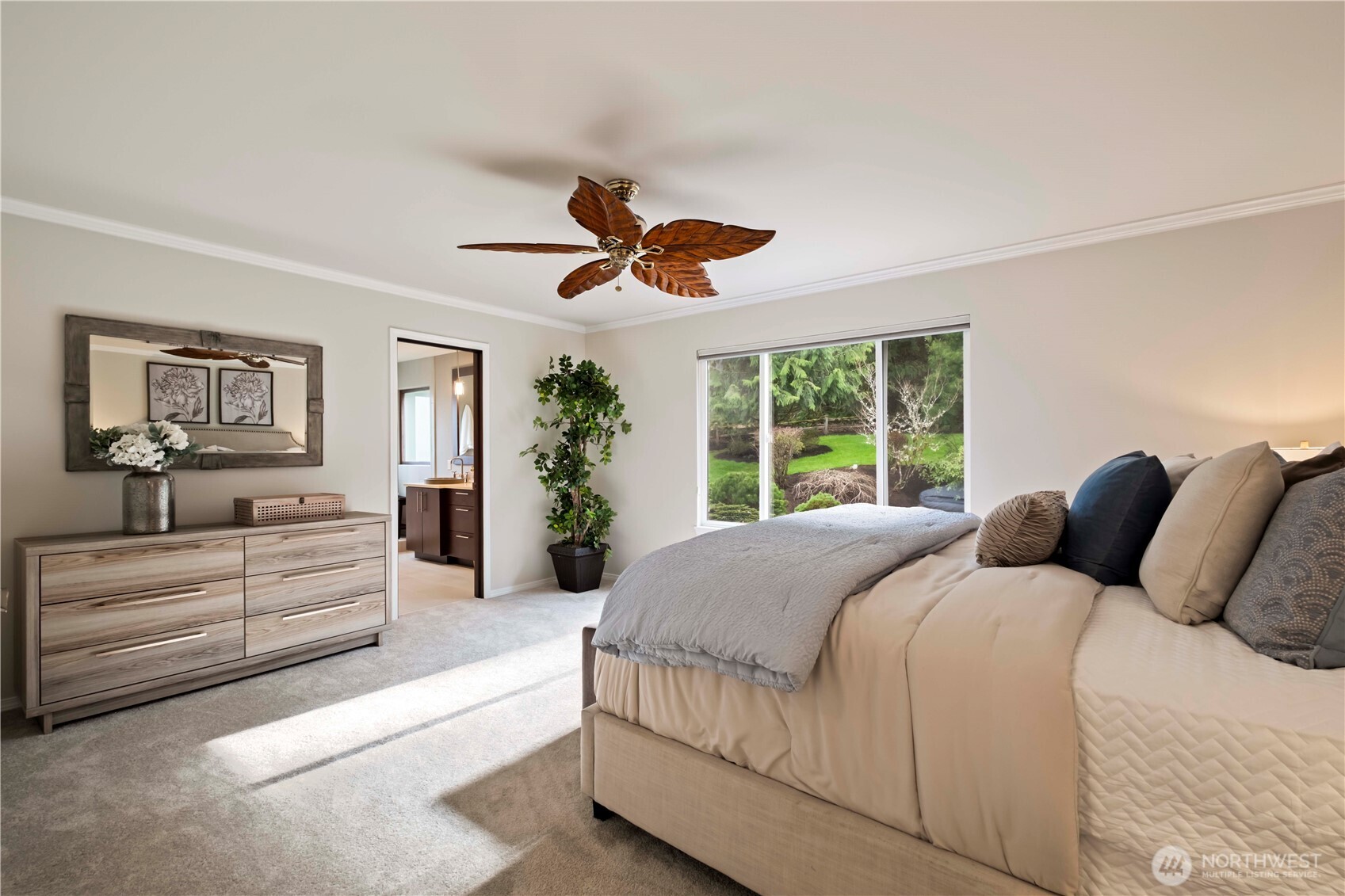 28551 NE 63rd Way , Carnation, WA 98014-9511