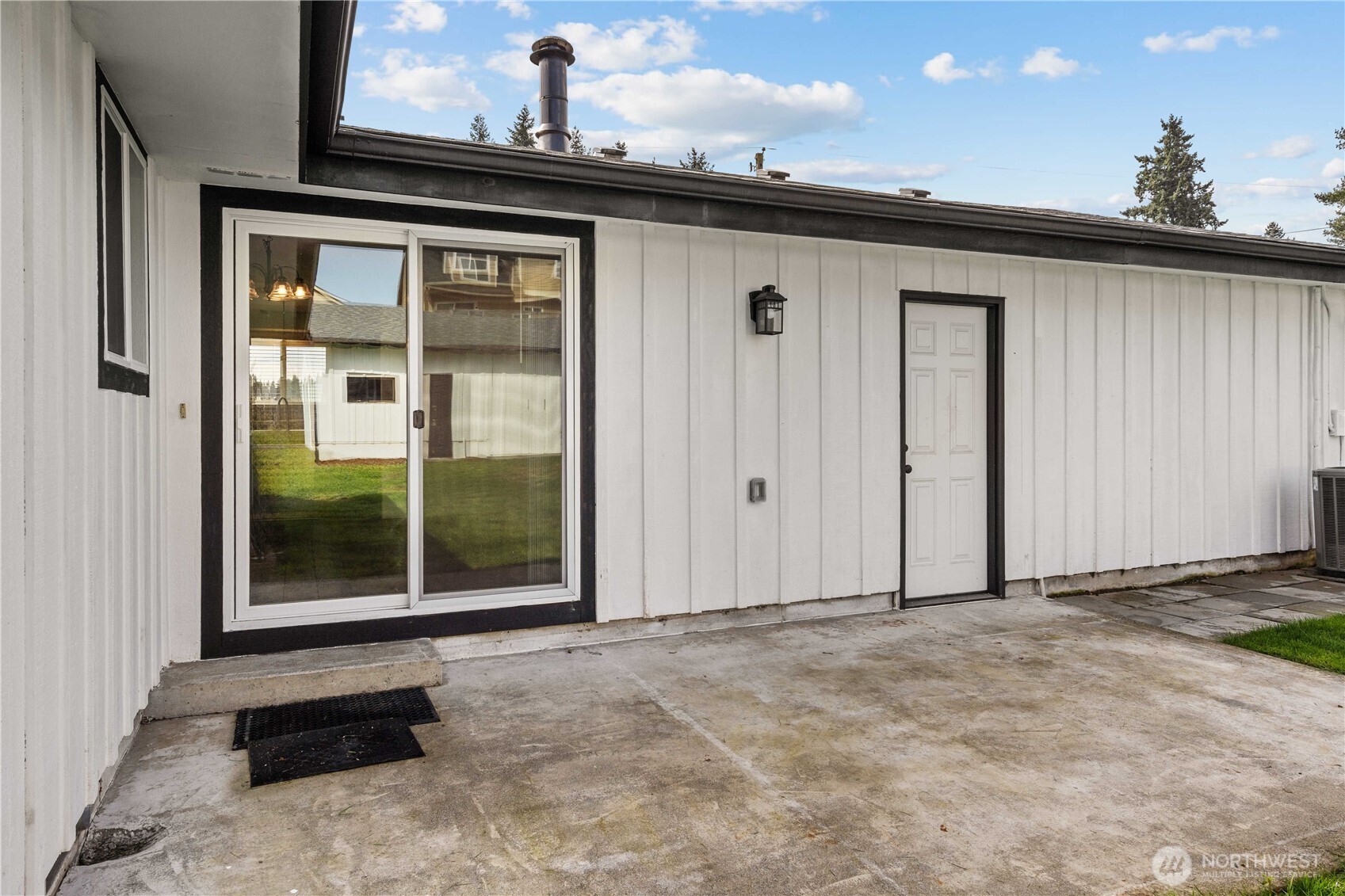 1511 34th Avenue Ct SW, Puyallup, WA 98373