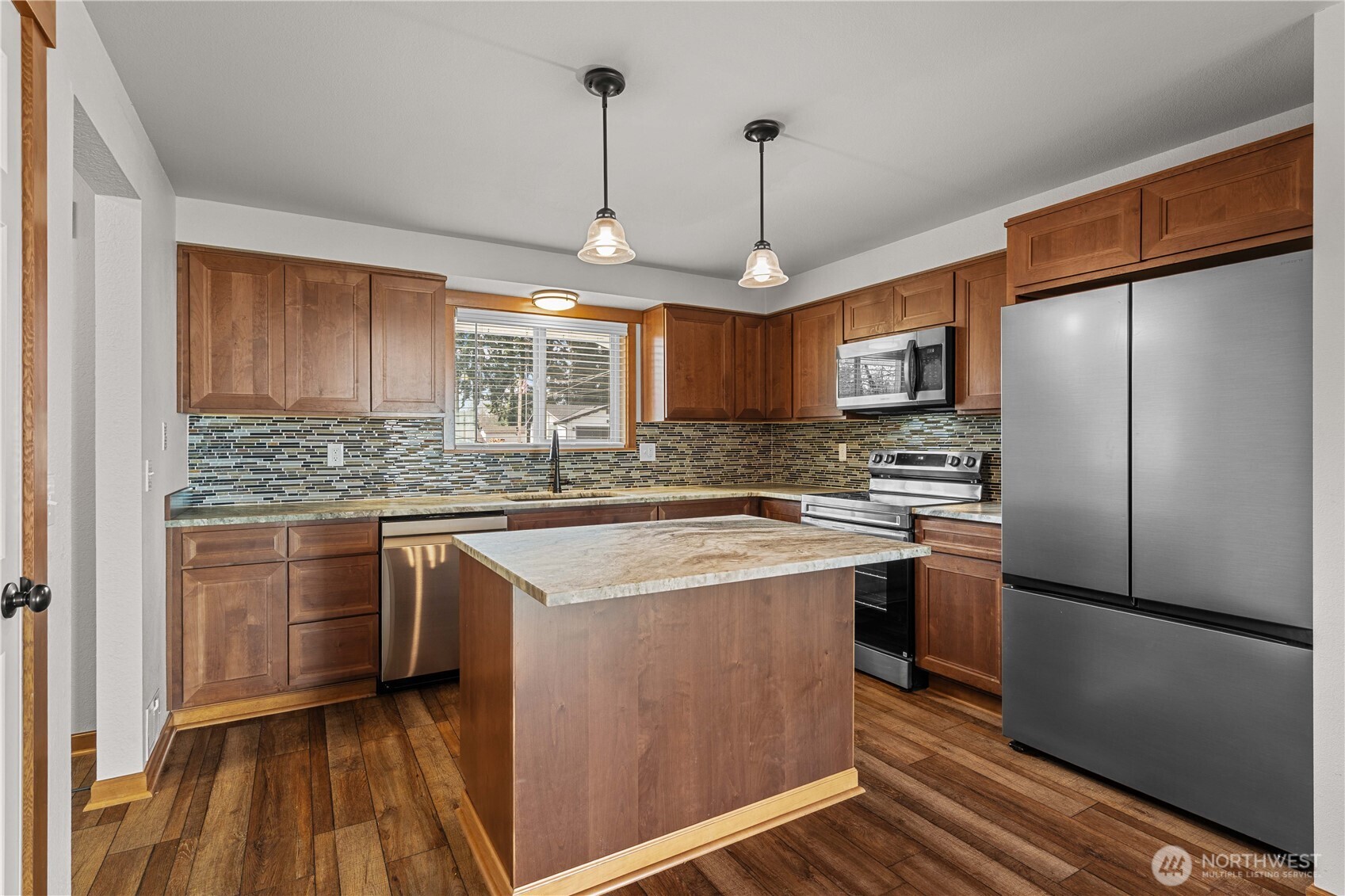 1511 34th Avenue Ct SW, Puyallup, WA 98373