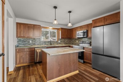 1511 34th Avenue Ct SW, Puyallup, WA 98373 - Photo 4