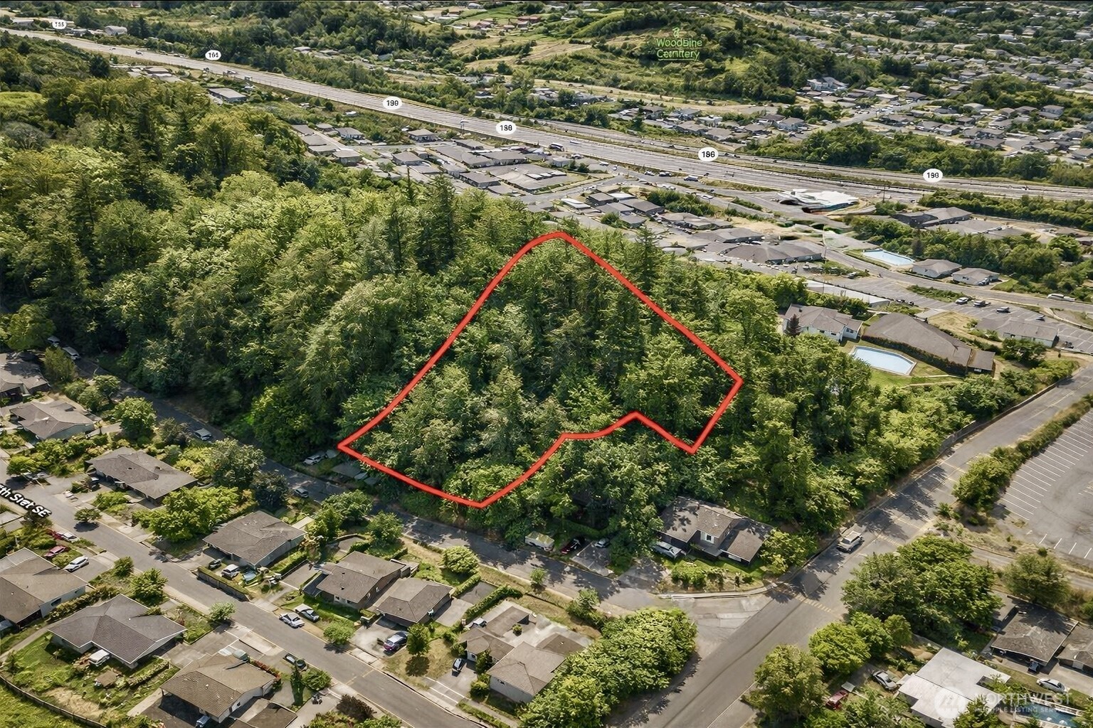 518 15th Avenue , Puyallup, WA 98372