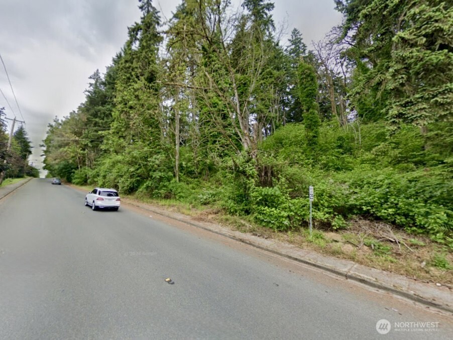 518 15th Avenue , Puyallup, WA 98372