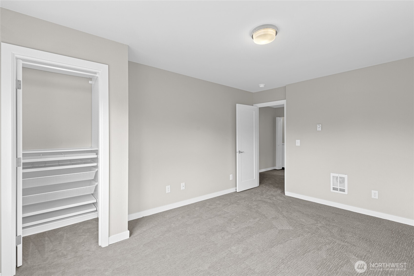 2732 S Andover Street , Seattle, WA 98108