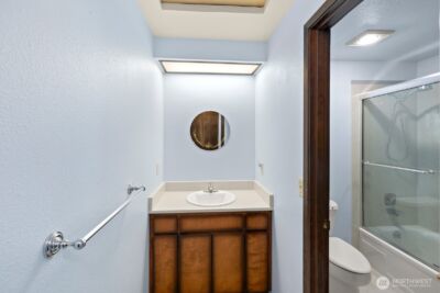 7821 East Side Drive NE, Tacoma, WA 98422 - Photo 12