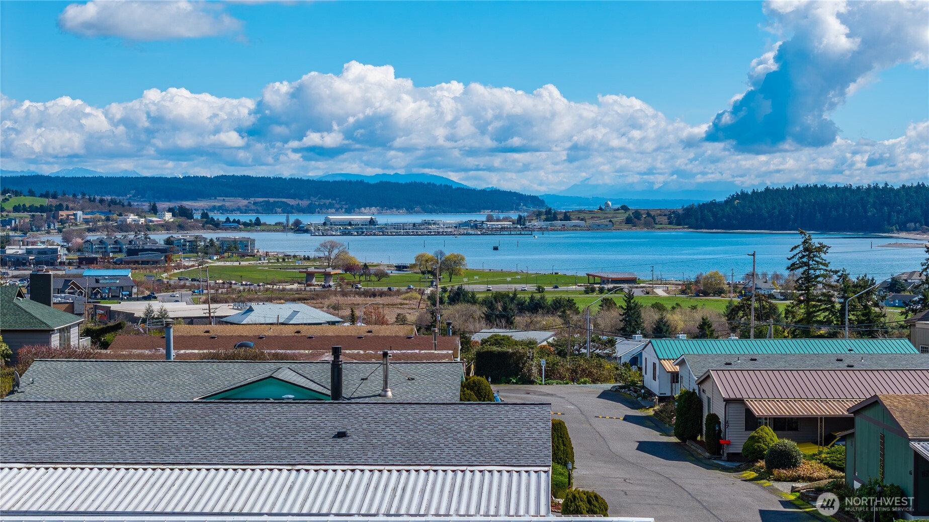 30875 State Route 20 #B1, Oak Harbor, WA 98277