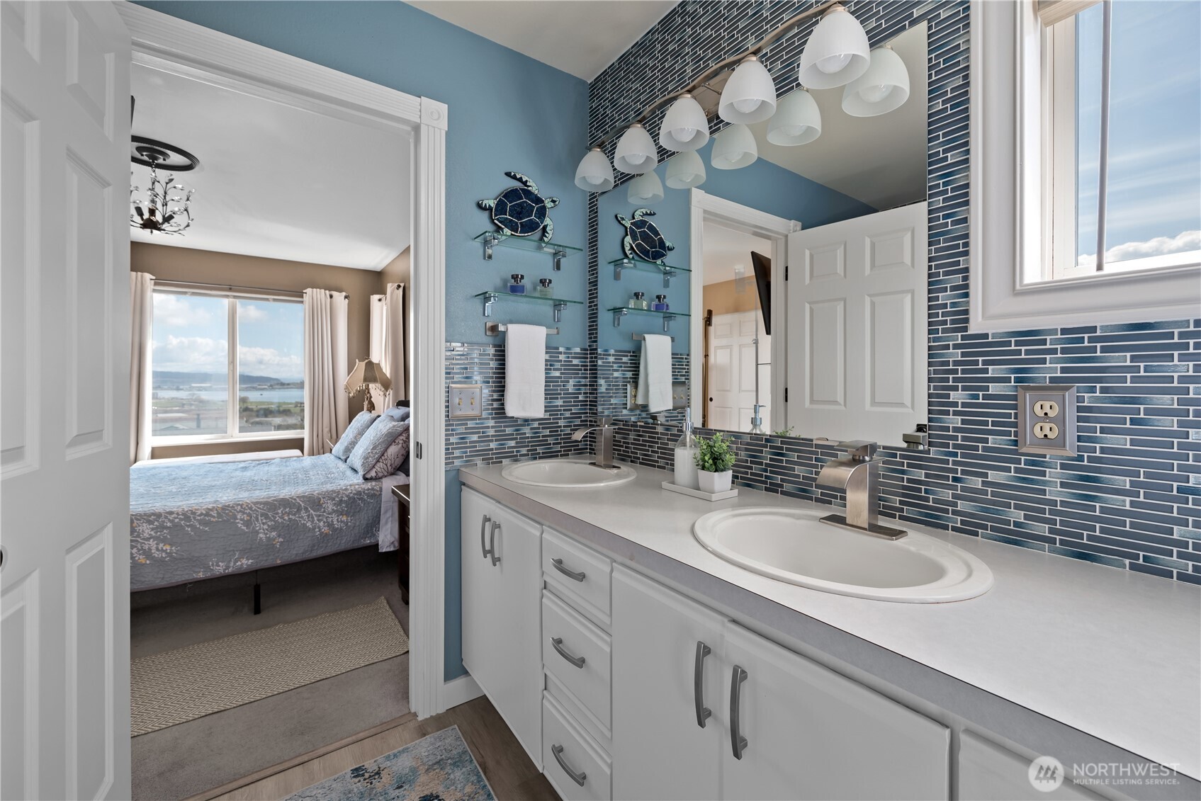 30875 State Route 20 #B1, Oak Harbor, WA 98277