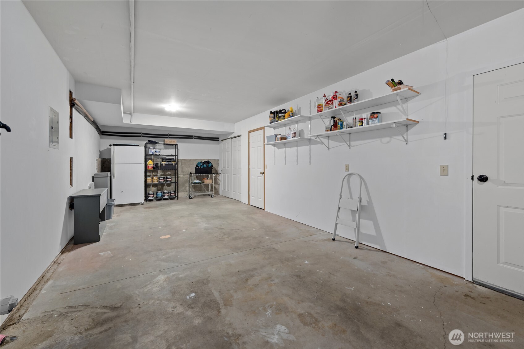 30875 State Route 20 #B1, Oak Harbor, WA 98277